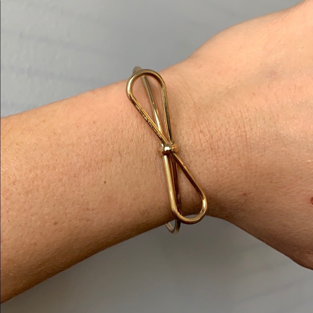 Gold Bow Bracelet